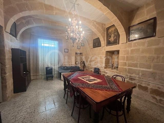 Zabbar Unconverted House of Character