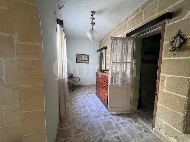 Zabbar Unconverted House of Character