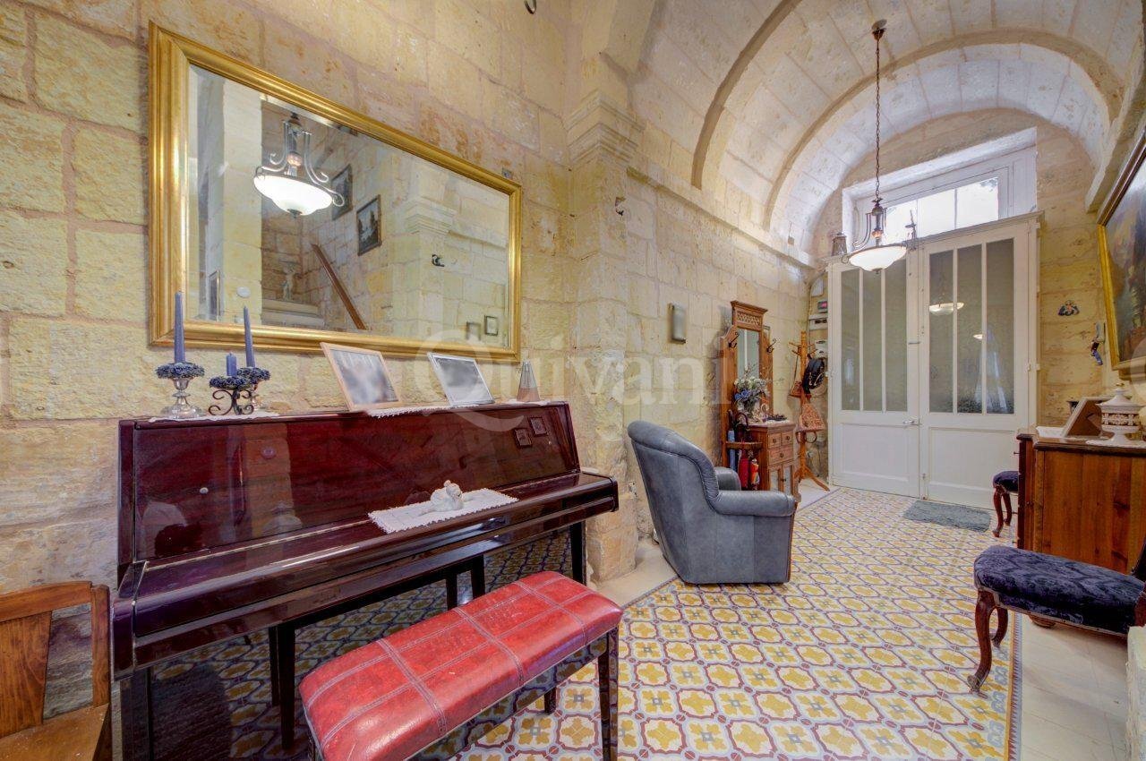 Zabbar Converted Townhouse