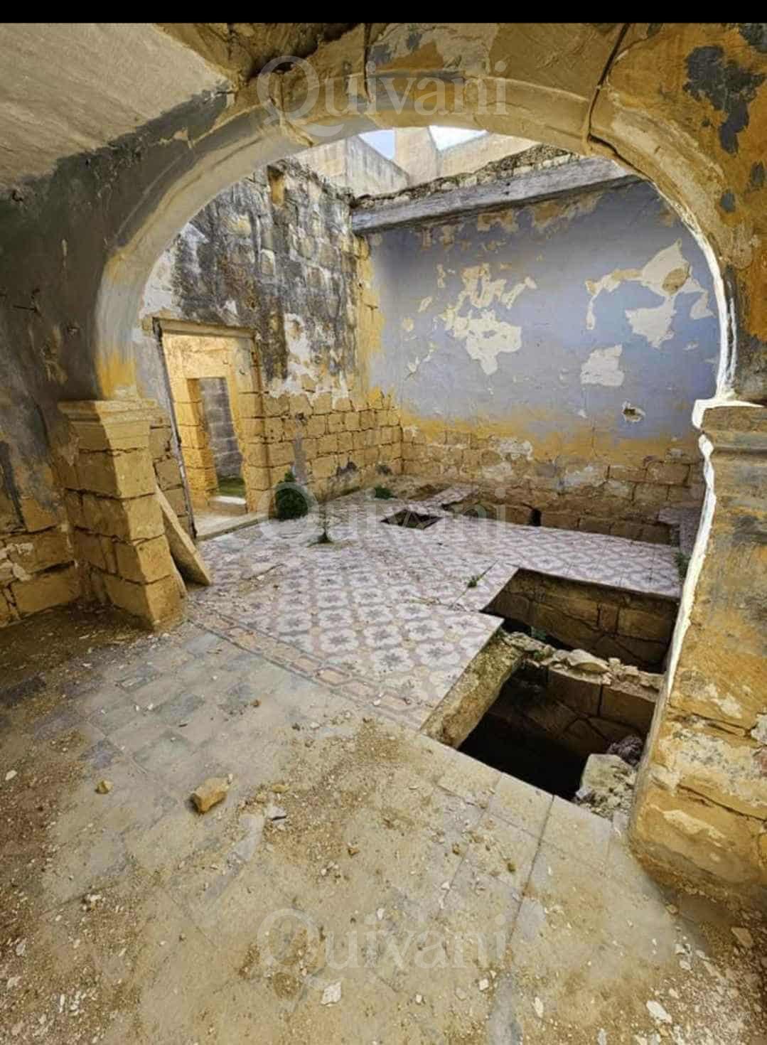 Xewkija Unconverted Farmhouse
