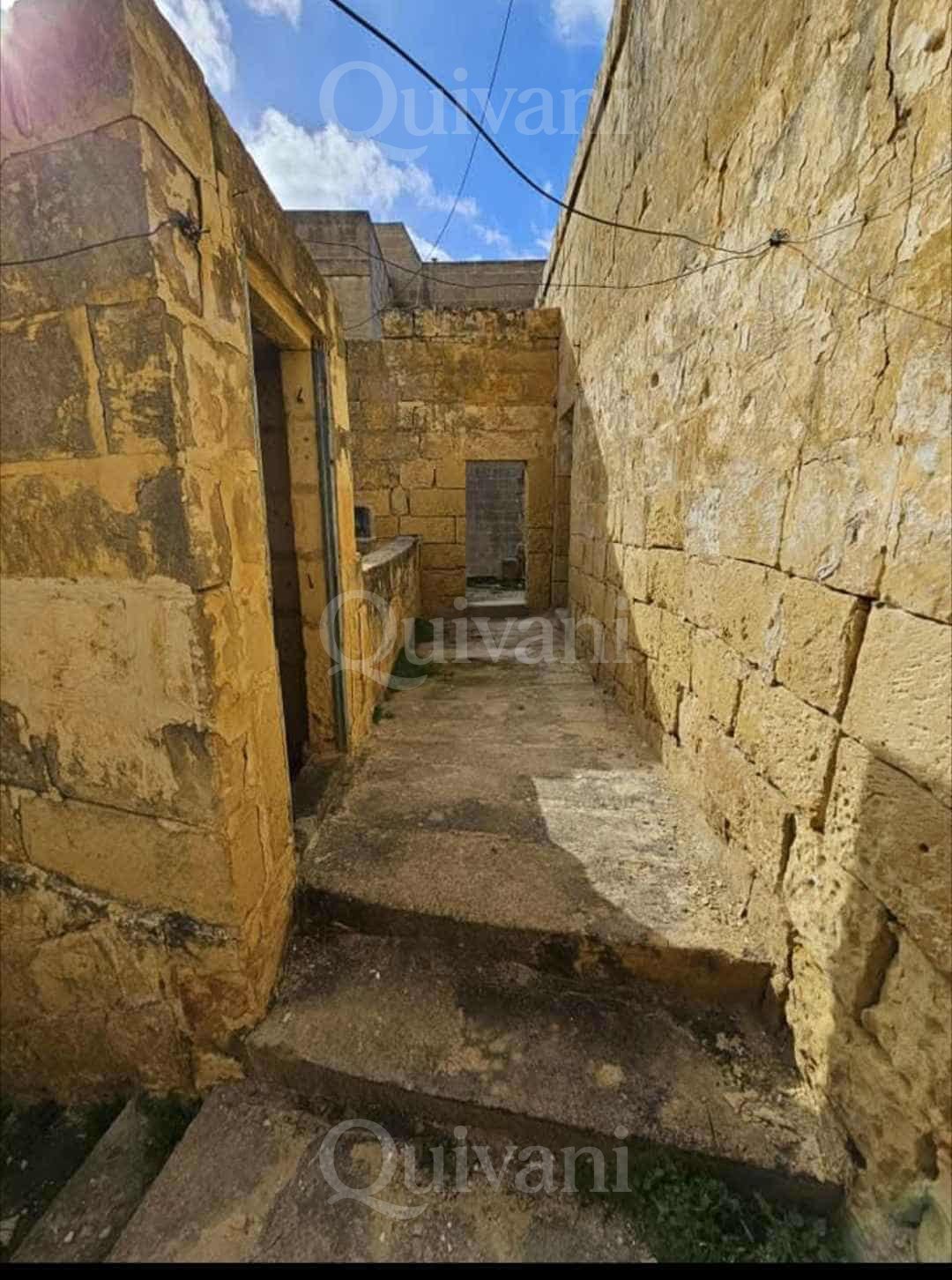 Xewkija Unconverted Farmhouse