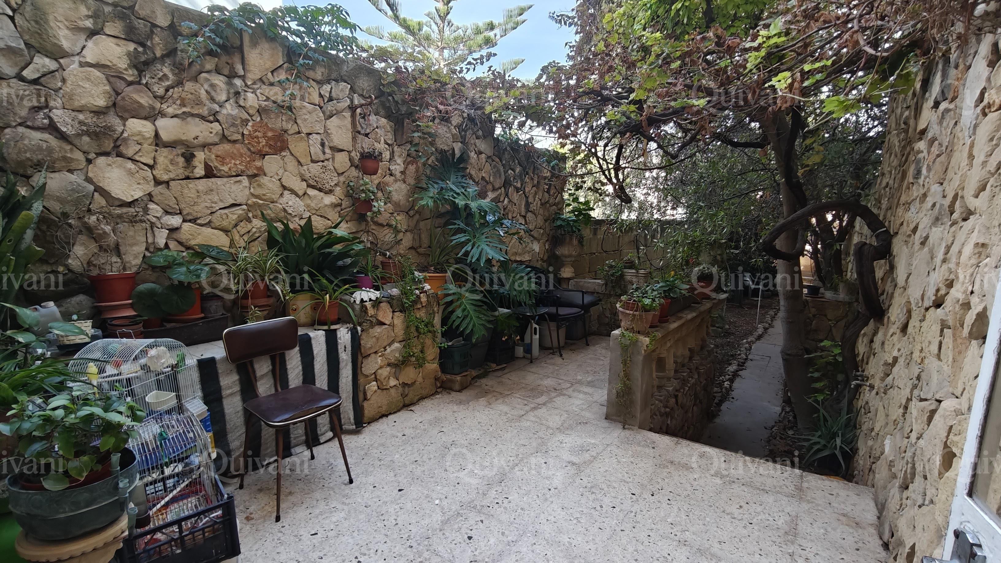 Paola partly Furnished Town House