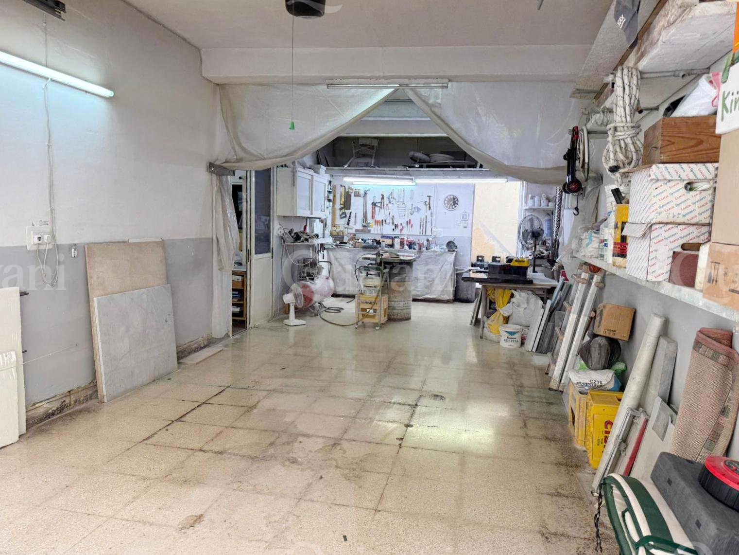 Fgura Finished Garage (residential)