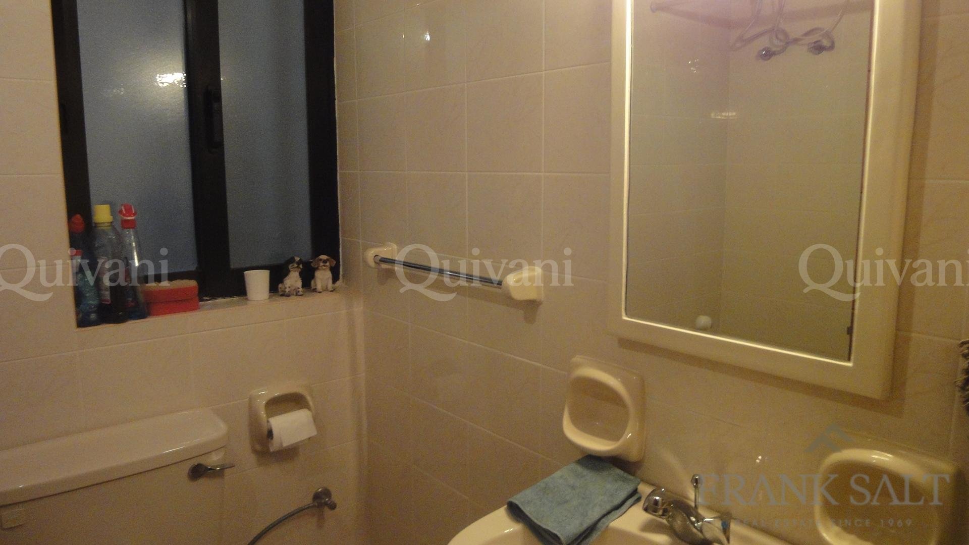 Marsalforn, Furnished Apartment