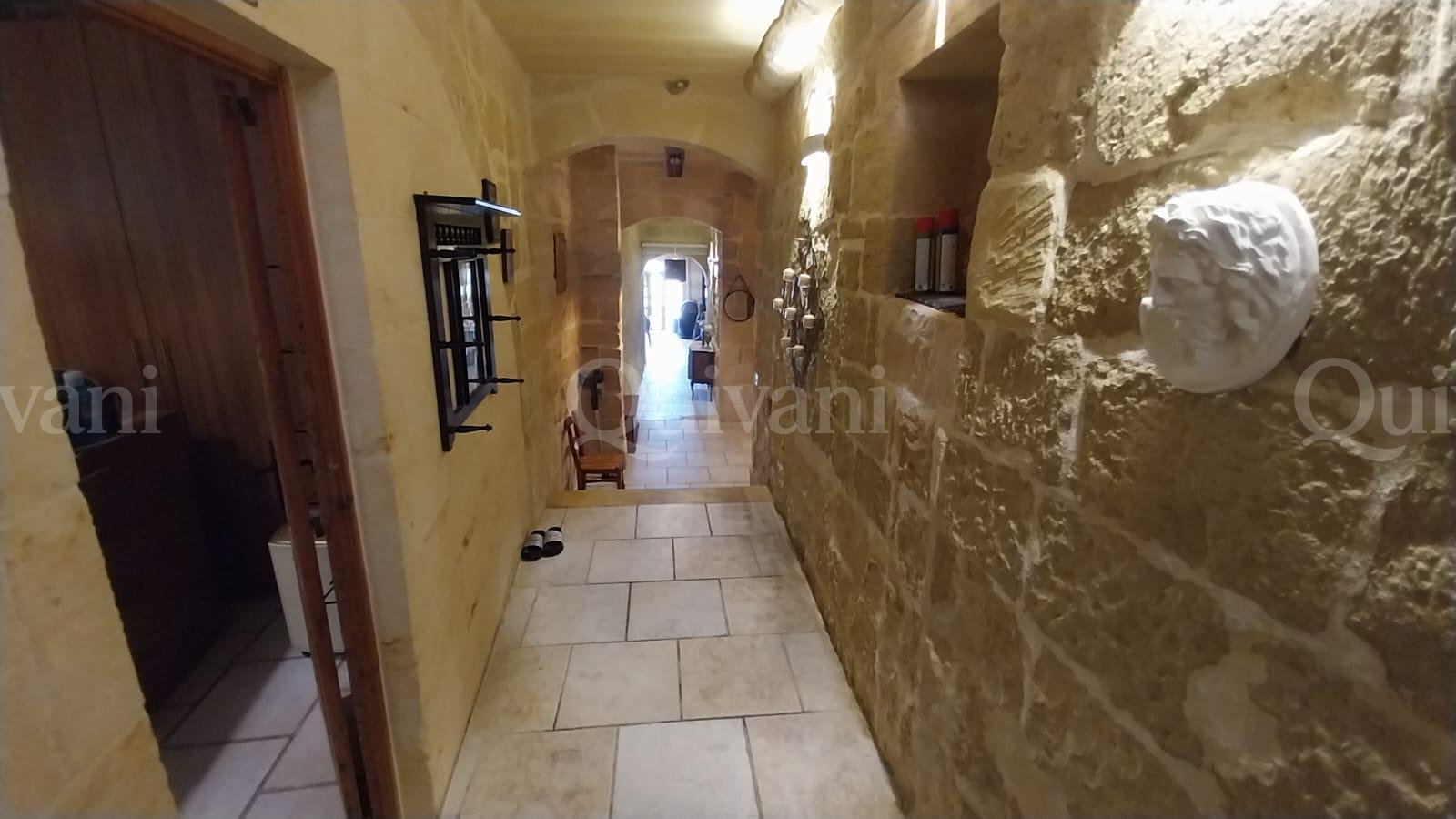 San Lawrenz Furnished Farmhouse