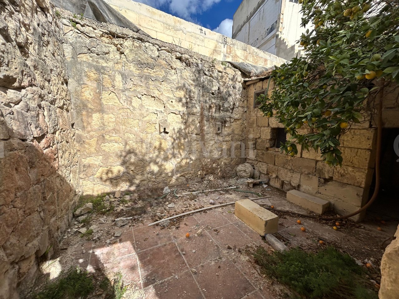 Hamrun n/a Site (Residential & Commercial)