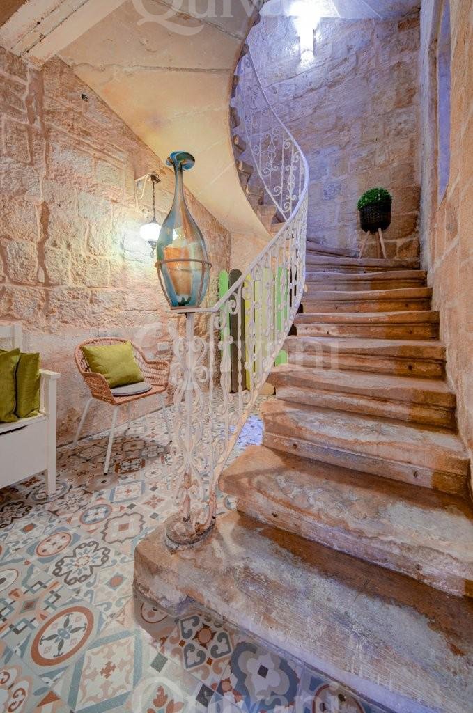 Cospicua Furnished Townhouse