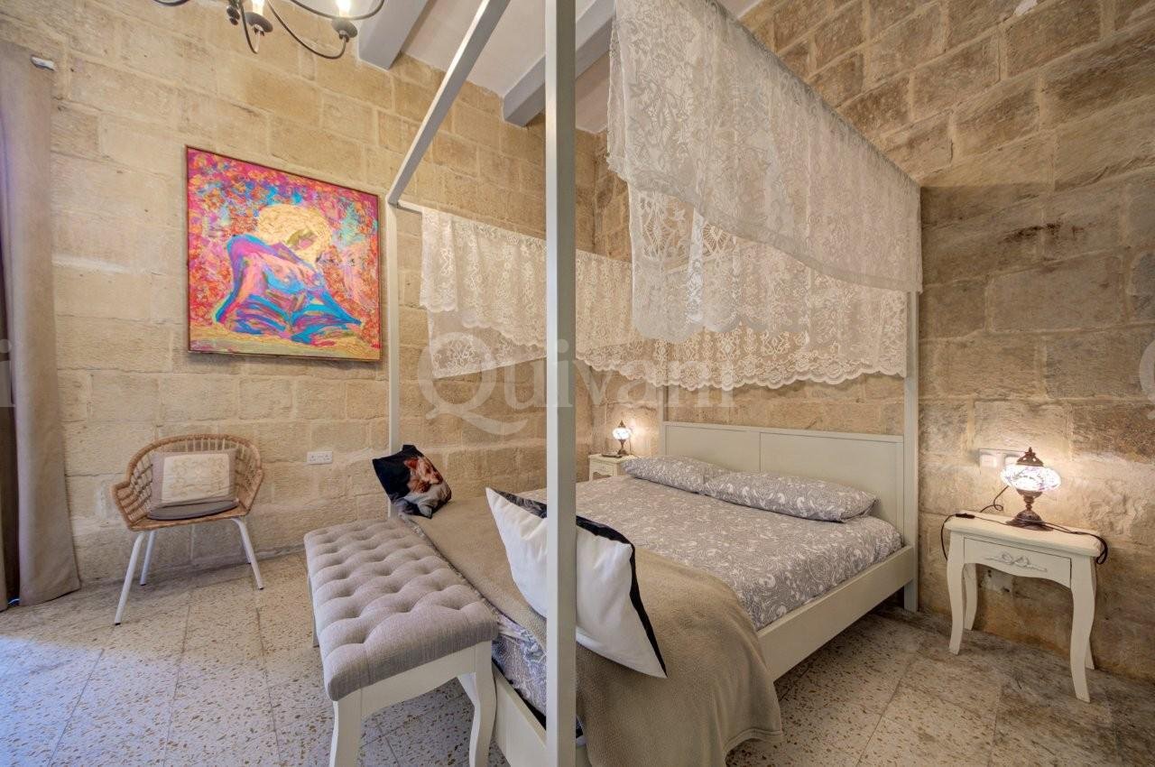 Cospicua Furnished Townhouse