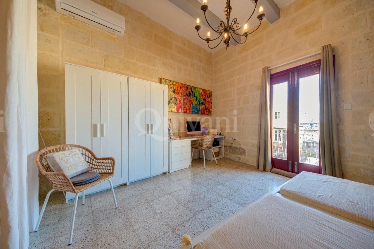 Cospicua Furnished Townhouse