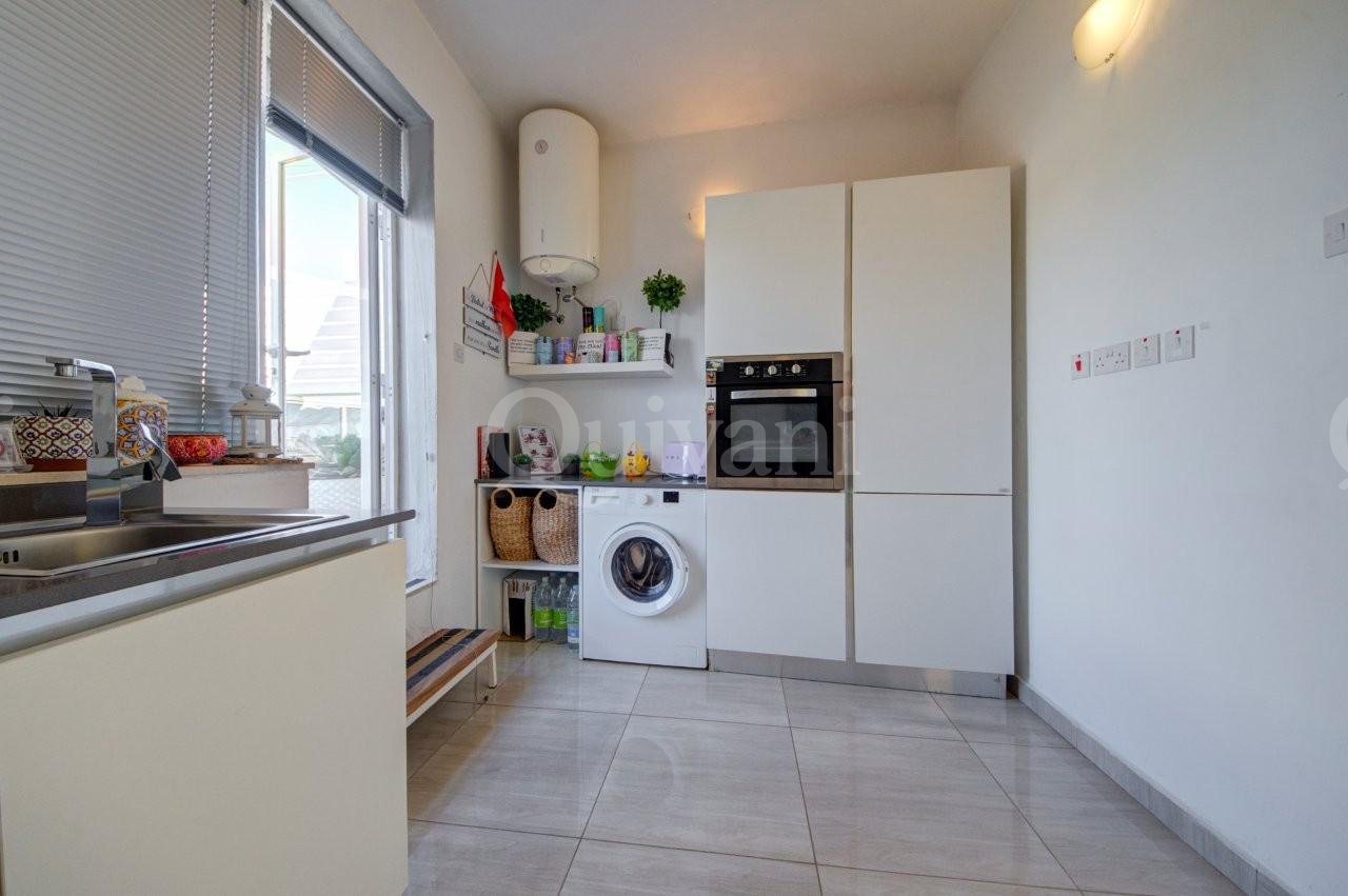 Cospicua Furnished Townhouse