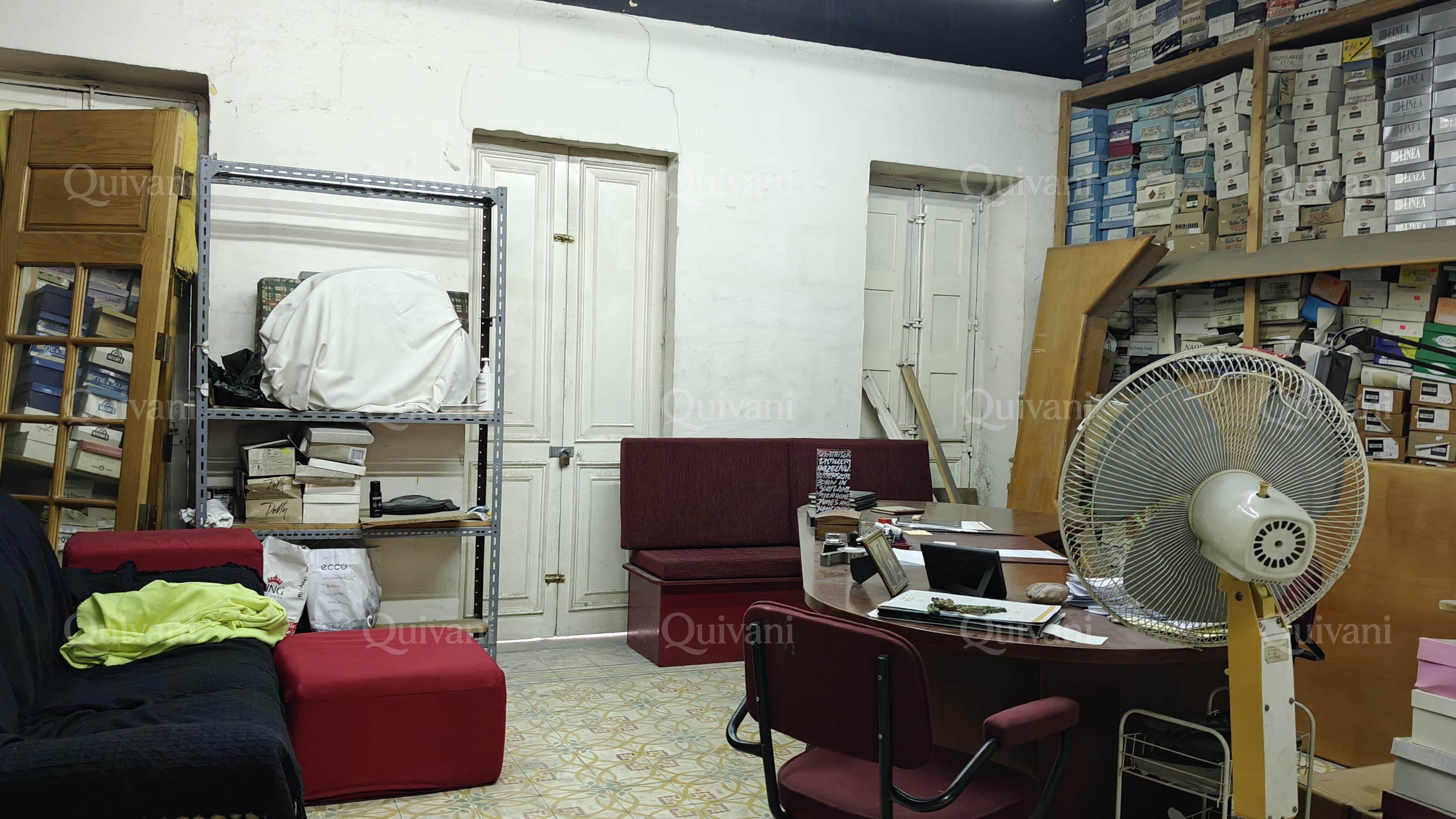 Paola Shop