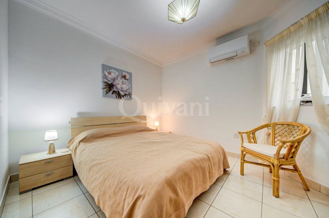 Vittoriosa Seafront Furnished Apartment