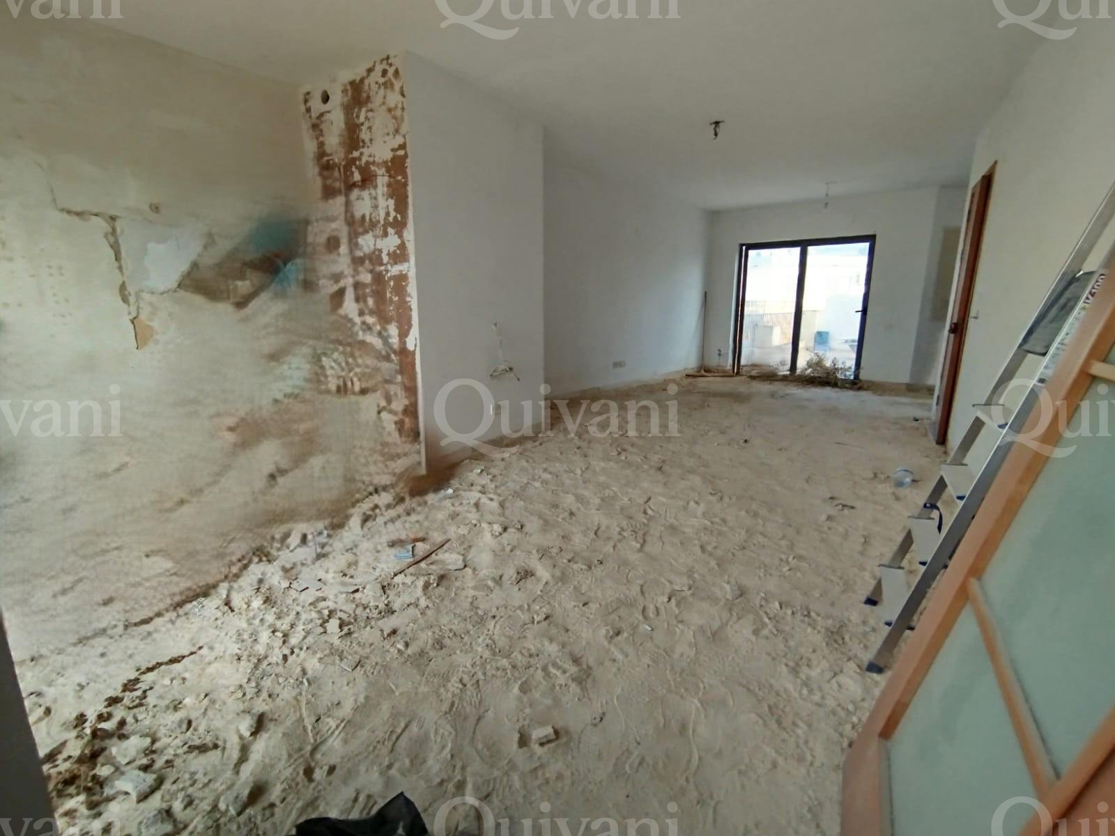 Mosta Shell form Penthouse