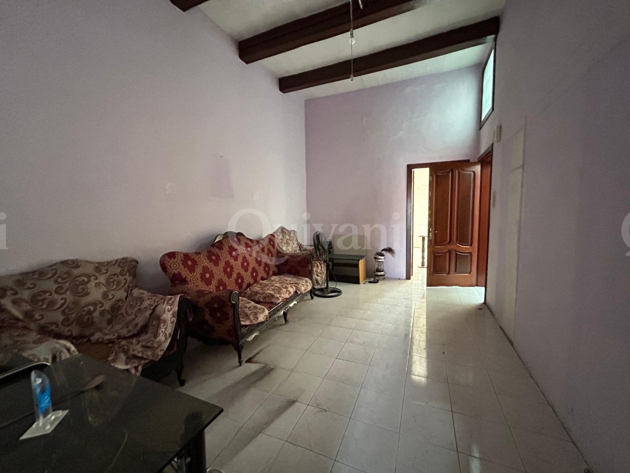 Hamrun Unconverted Townhouse with a large garden