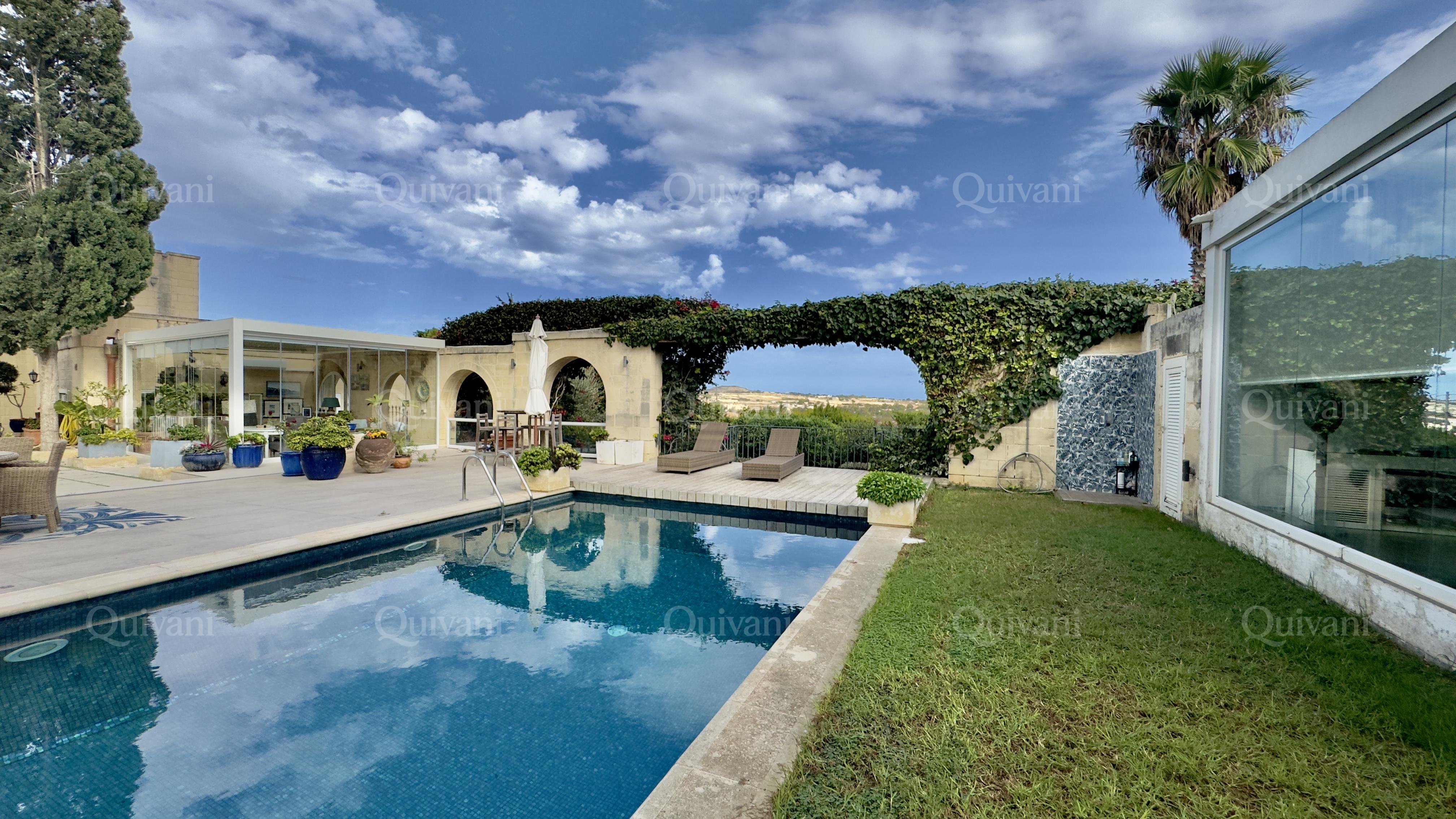 Burmarrad Converted Farmhouse