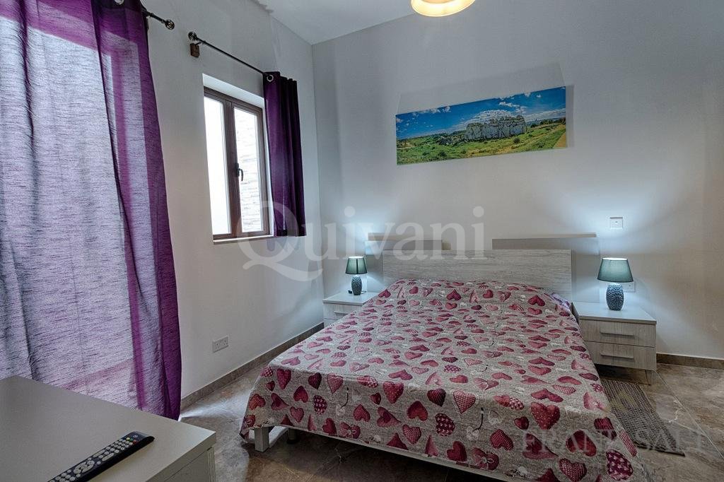St Pauls Bay Converted Farmhouse