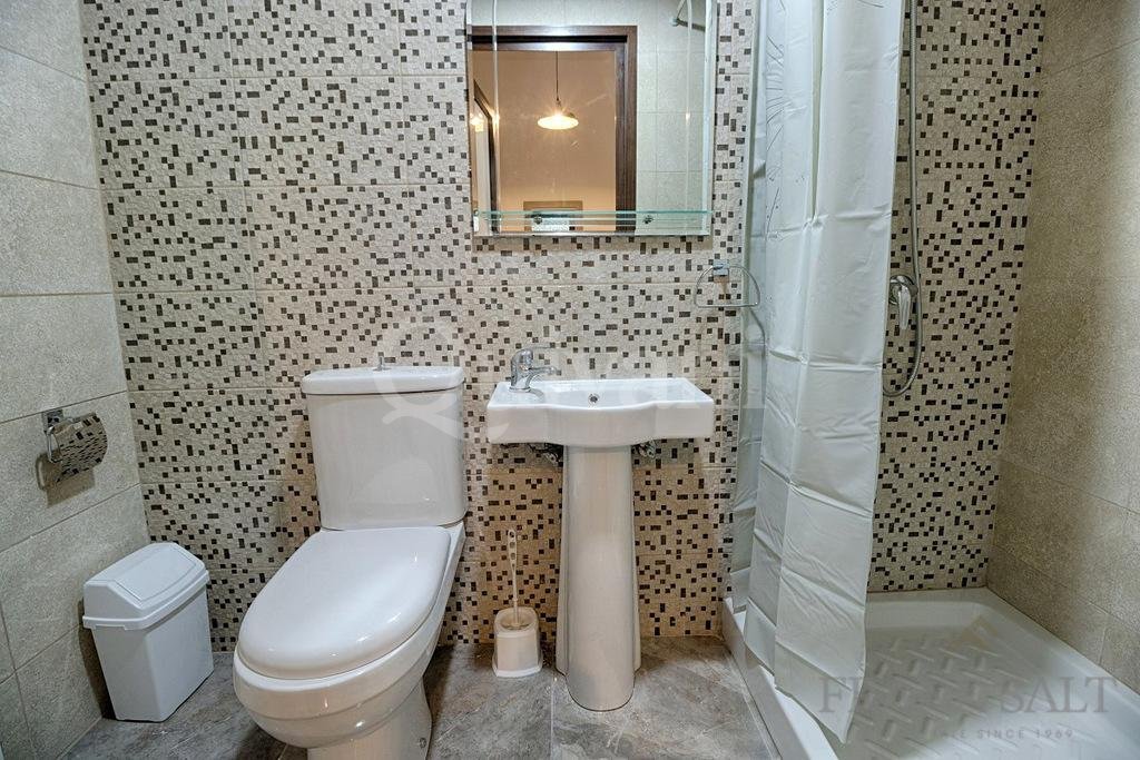 St Pauls Bay Converted Farmhouse