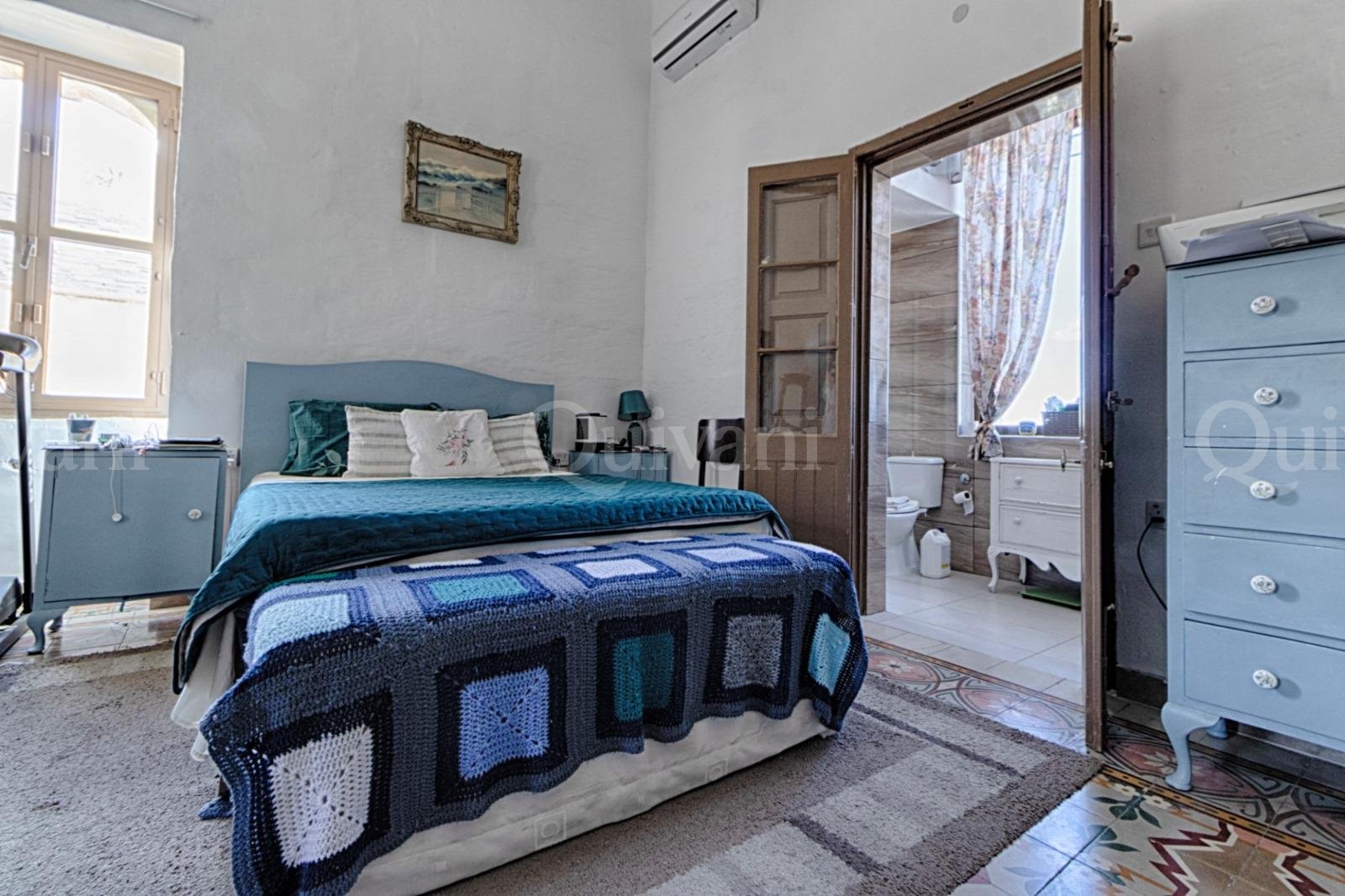 St Pauls Bay Converted Farmhouse