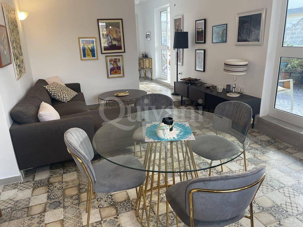 Beautifully converted five bedroom townhouse