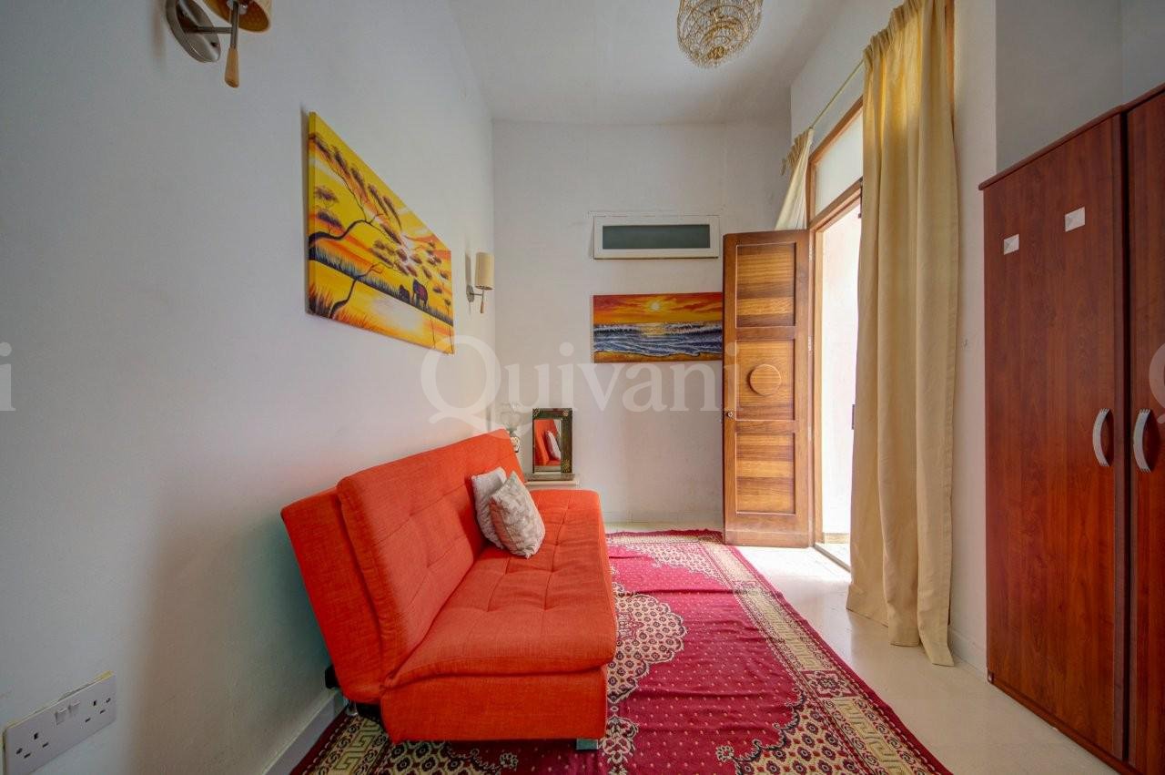 Beautifully converted five bedroom townhouse