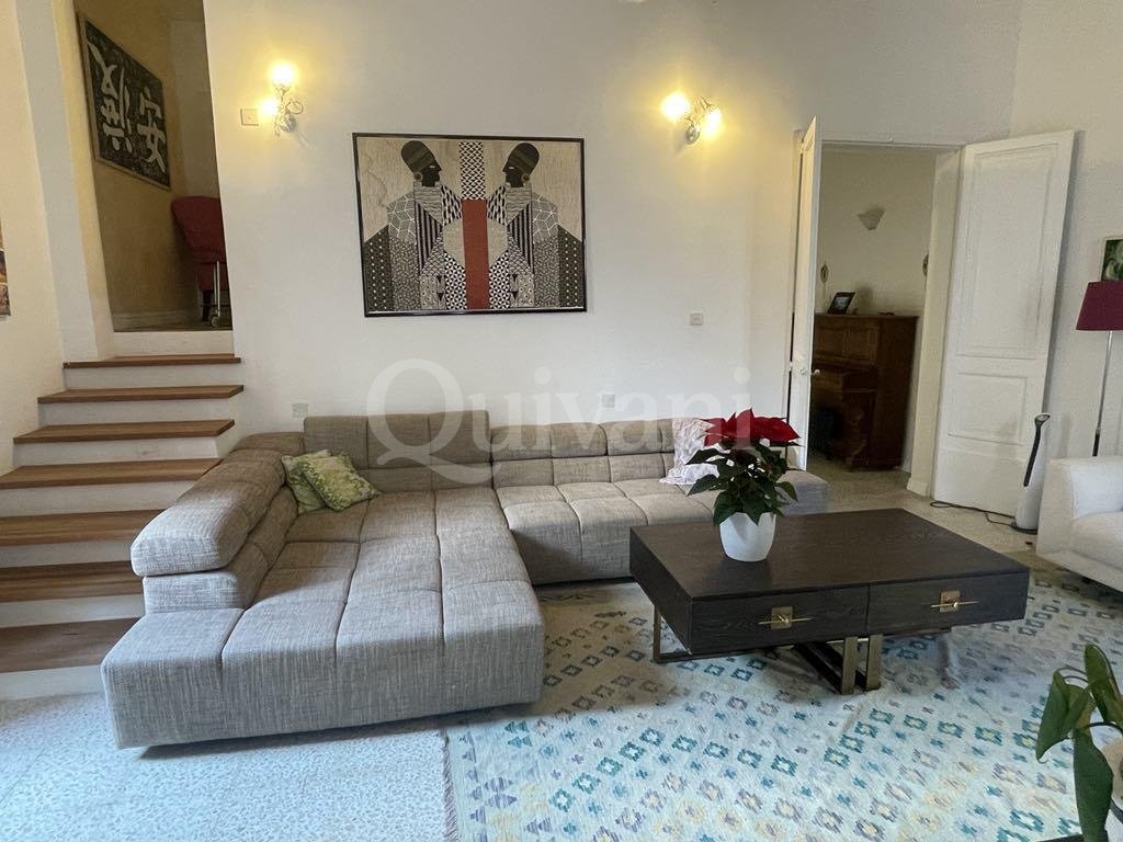 Beautifully converted five bedroom townhouse