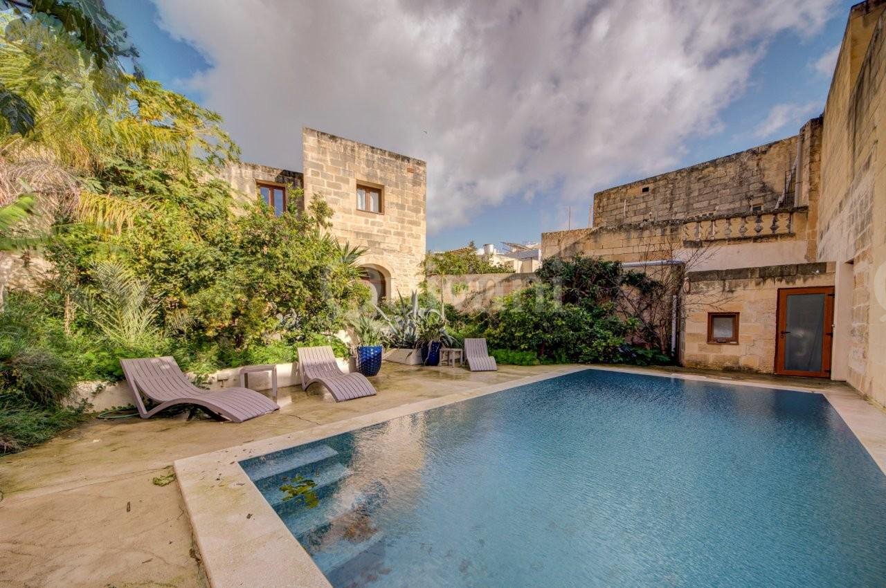 Birkirkara Converted House of Character