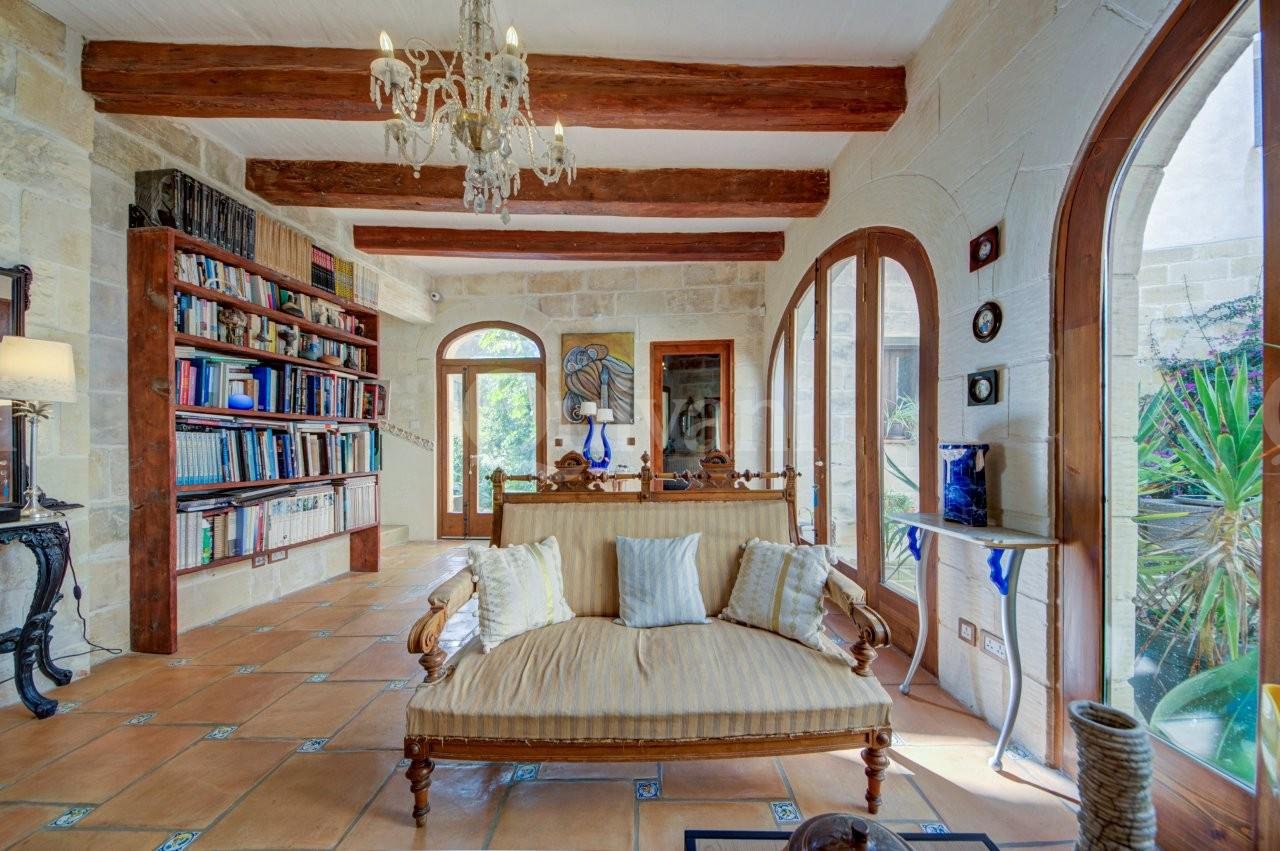 Birkirkara Converted House of Character