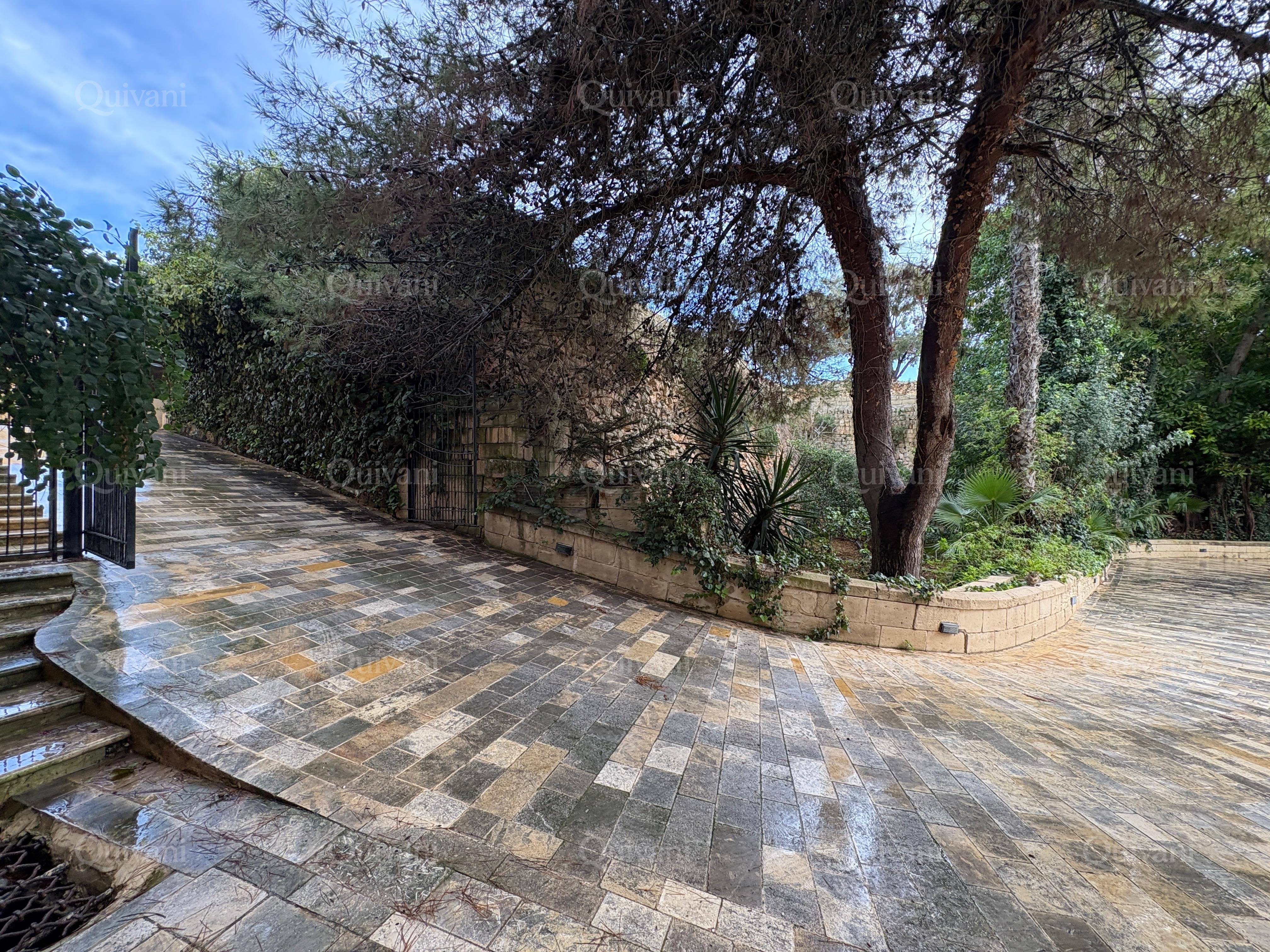 Gharghur, Finished Detached Villa