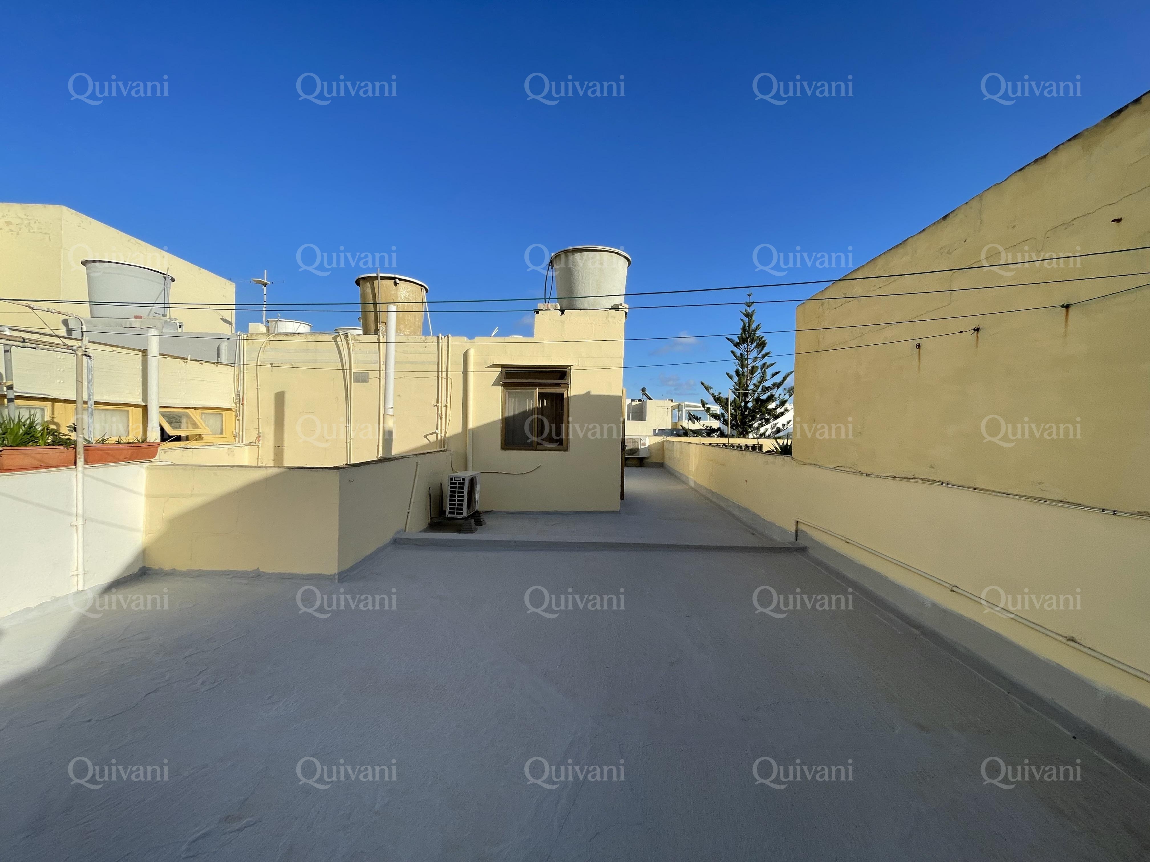 Marsascala Maisonette With Full Ownership Of Roof