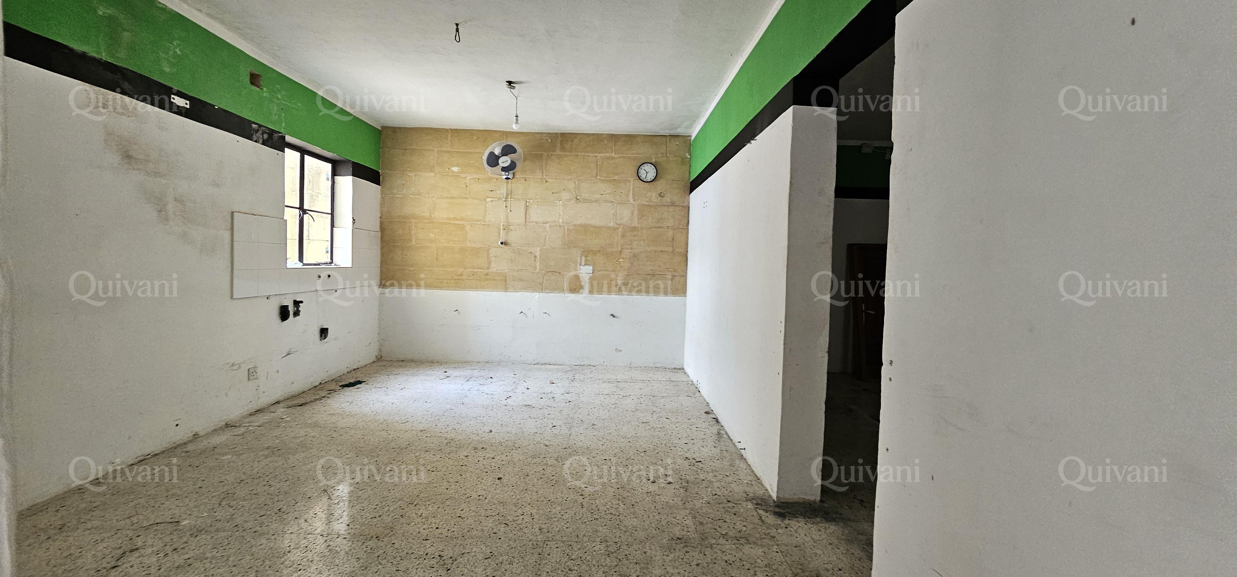 Naxxar Finished Semi-detached Villa