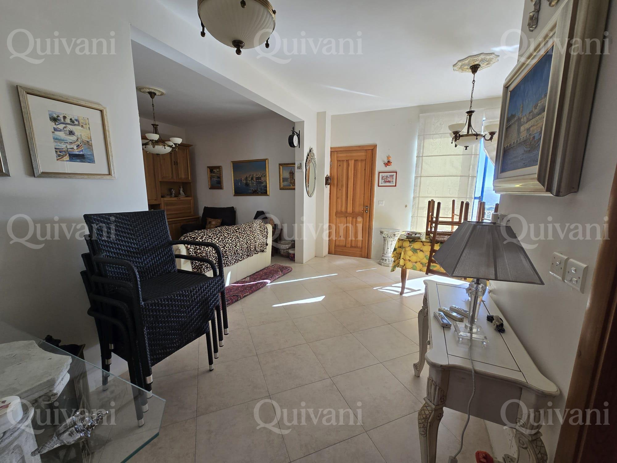 Ghajnsielem Furnished Penthouse