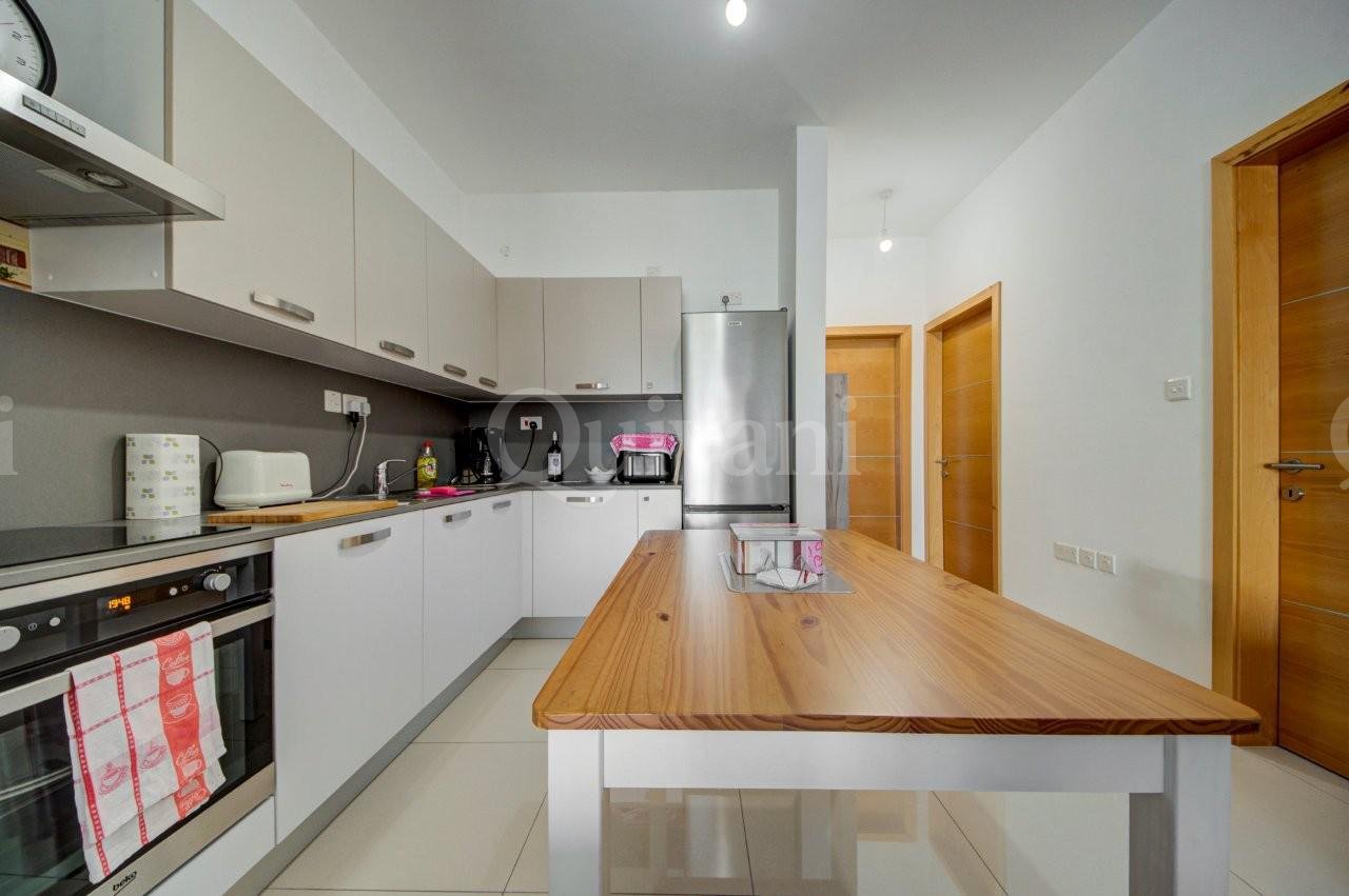 Bugibba Finished Penthouse with Airspace