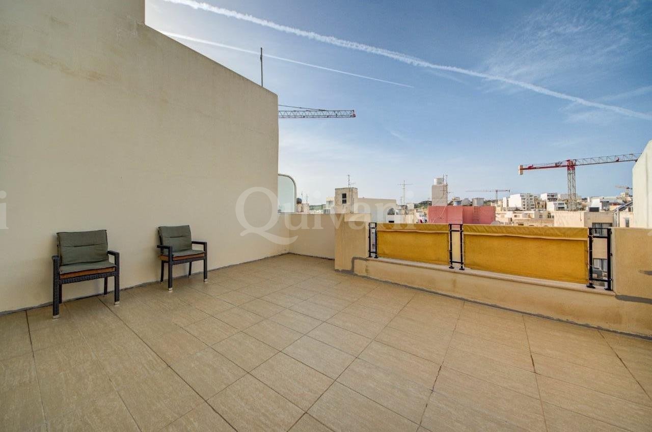 Bugibba Finished Penthouse with Airspace