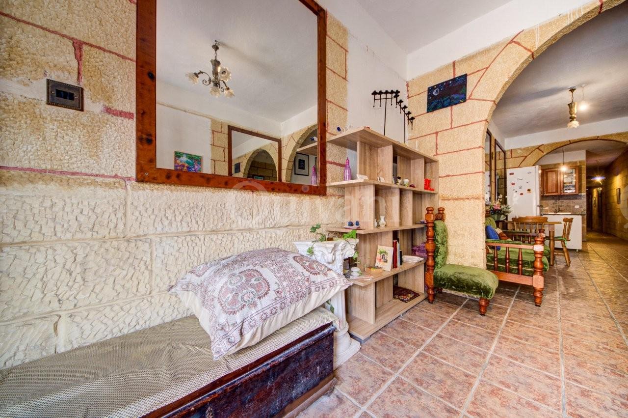 St Pauls Bay Furnished Maisonette