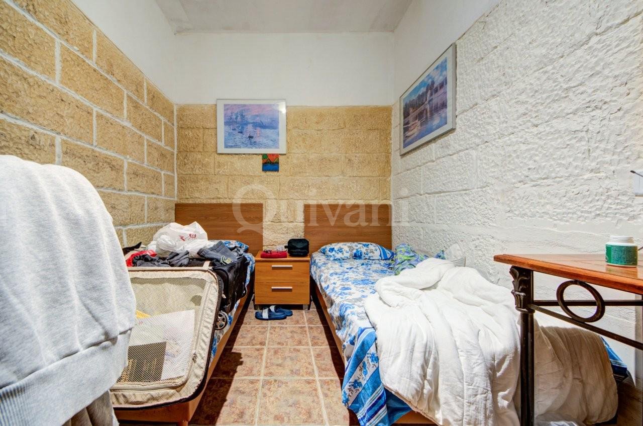 St Pauls Bay Furnished Maisonette