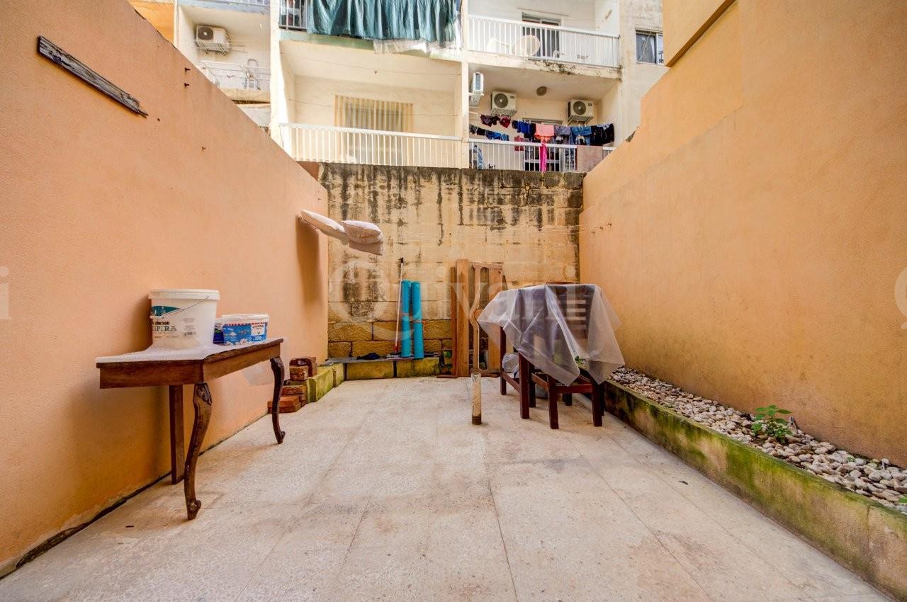 St Pauls Bay Furnished Maisonette