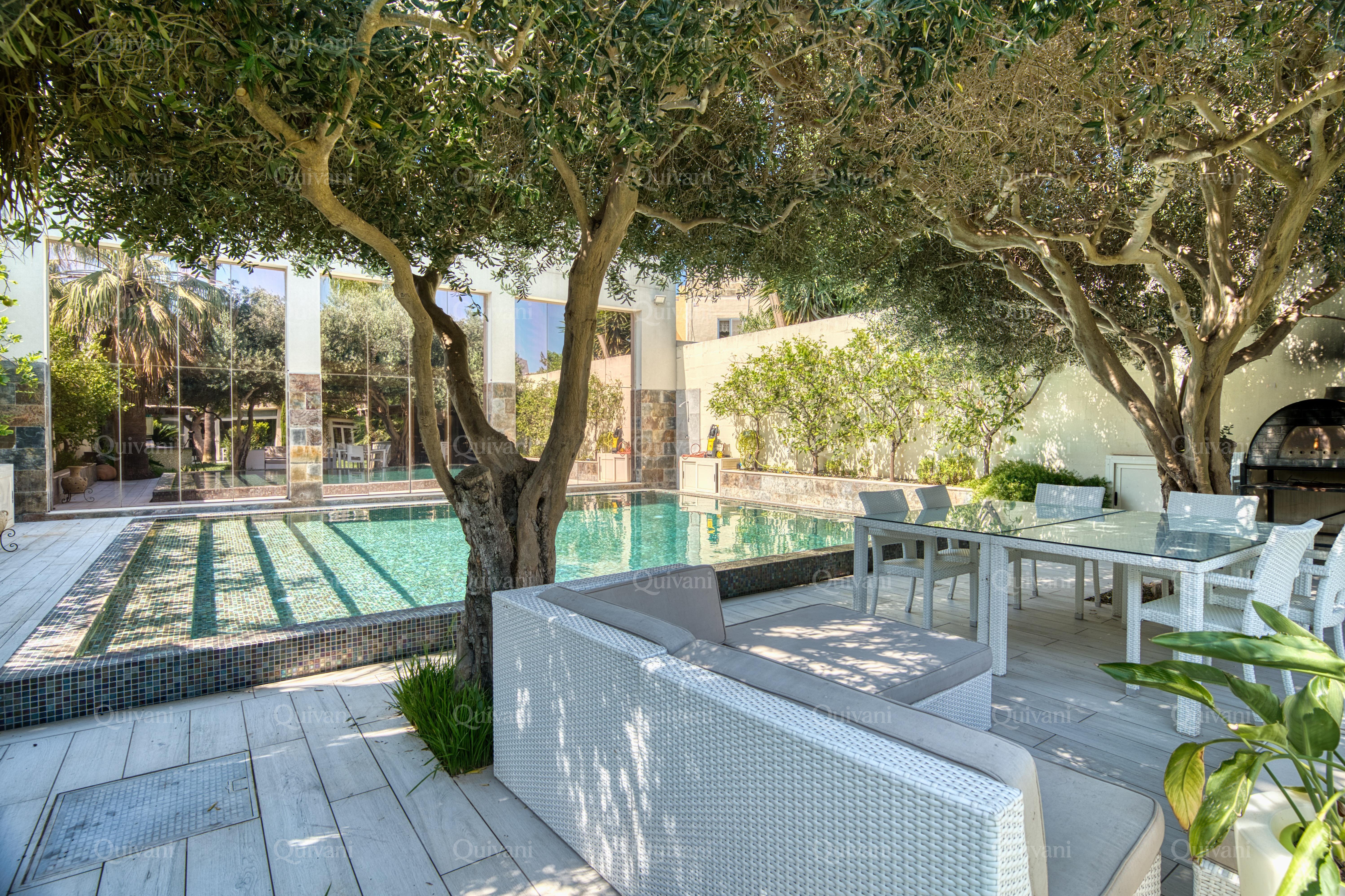 Mosta Furnished Semi-detached Villa