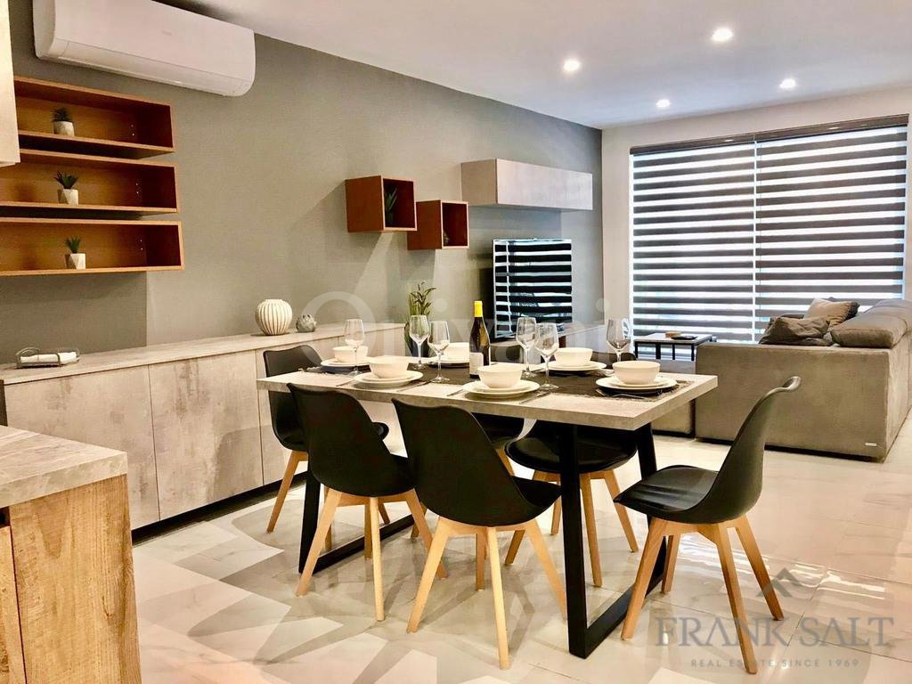 Swieqi, Furnished Maisonette
