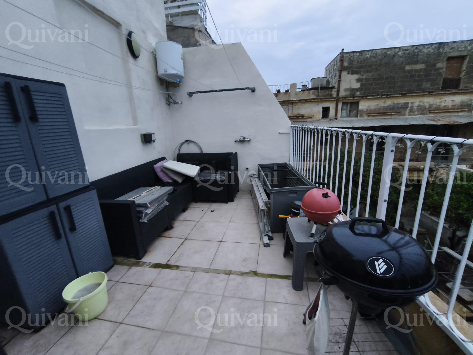Pieta Furnished Duplex Apartment