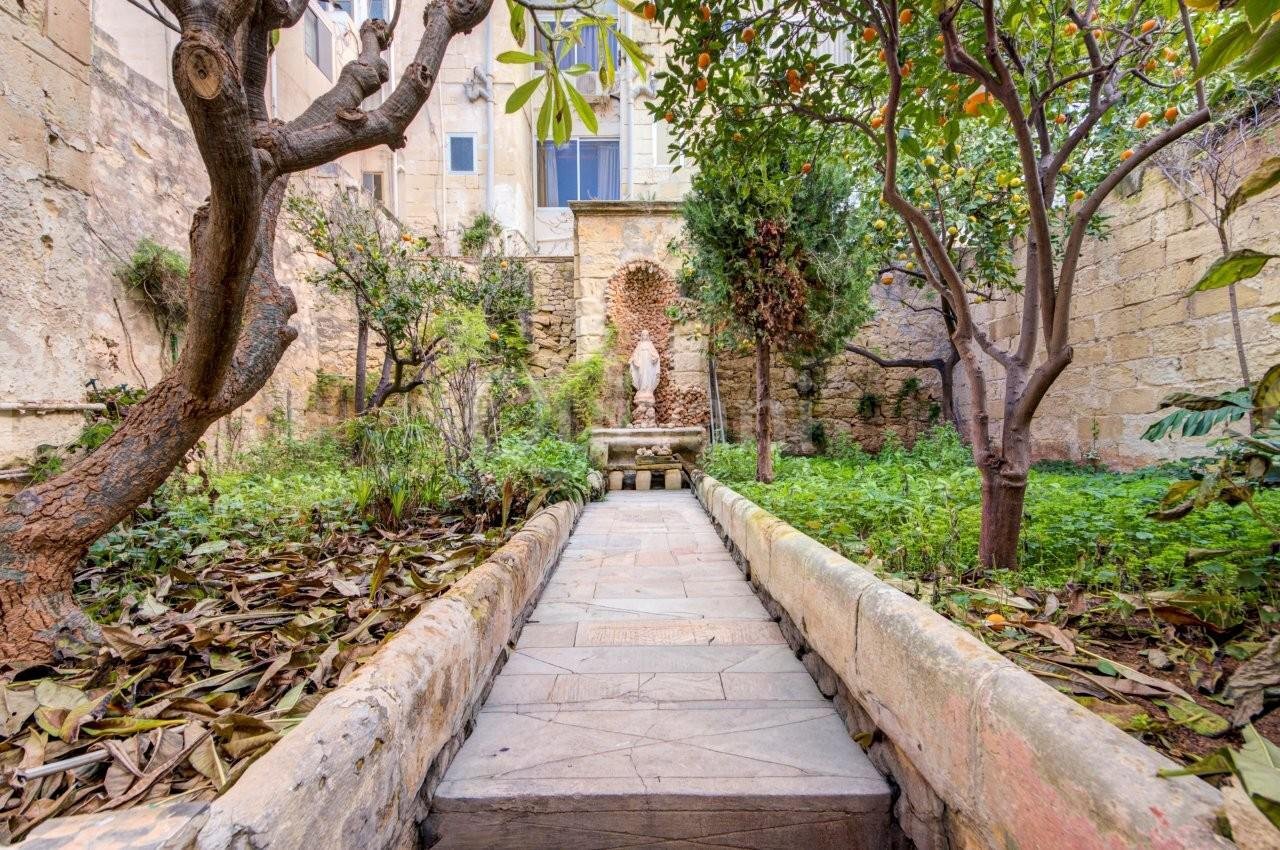 Sliema Converted Townhouse