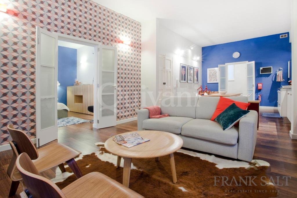 Valletta, Furnished Apartment
