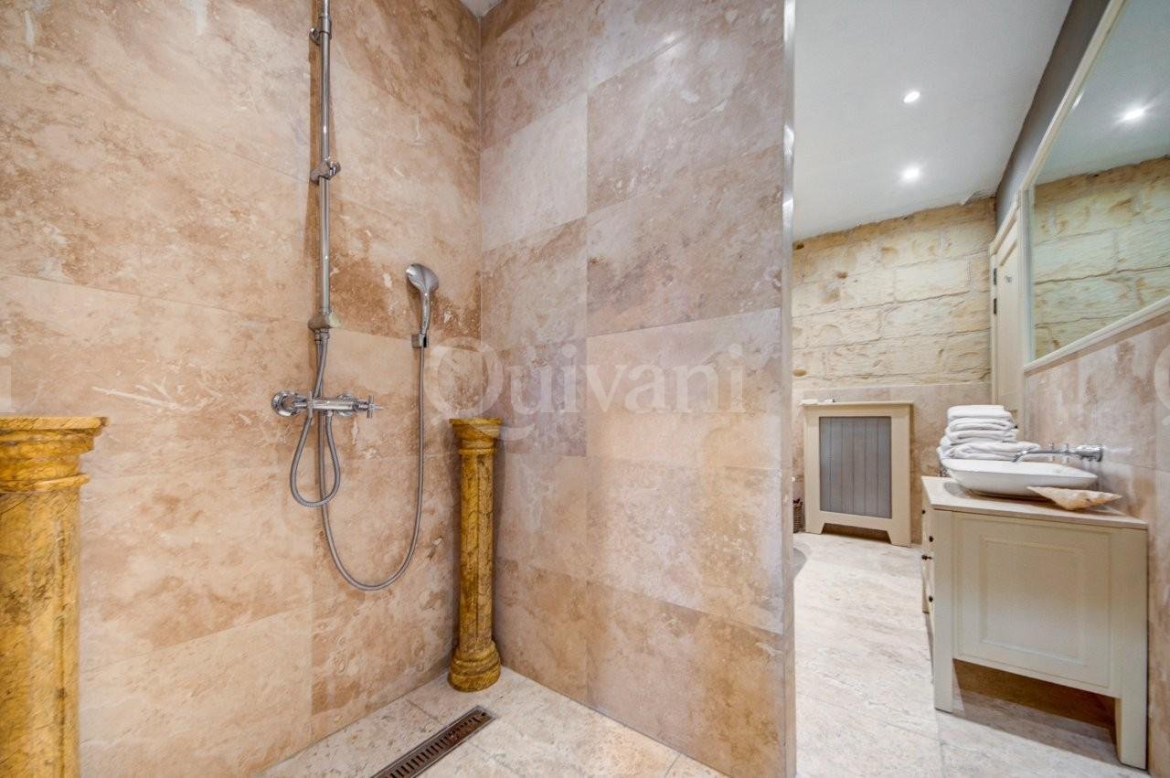 Cospicua Converted House of Character - Very exclusive 5 bed