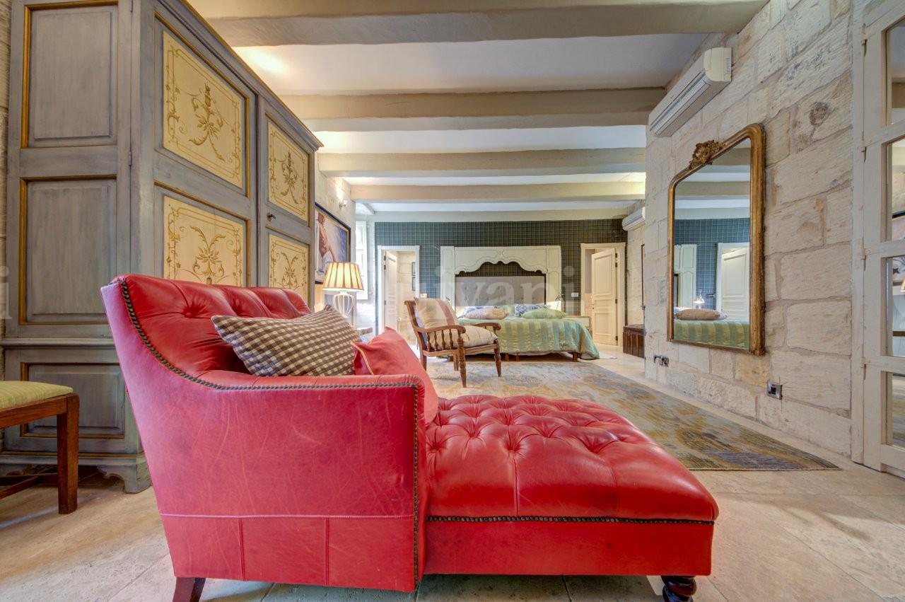 Cospicua Converted House of Character - Very exclusive 5 bed