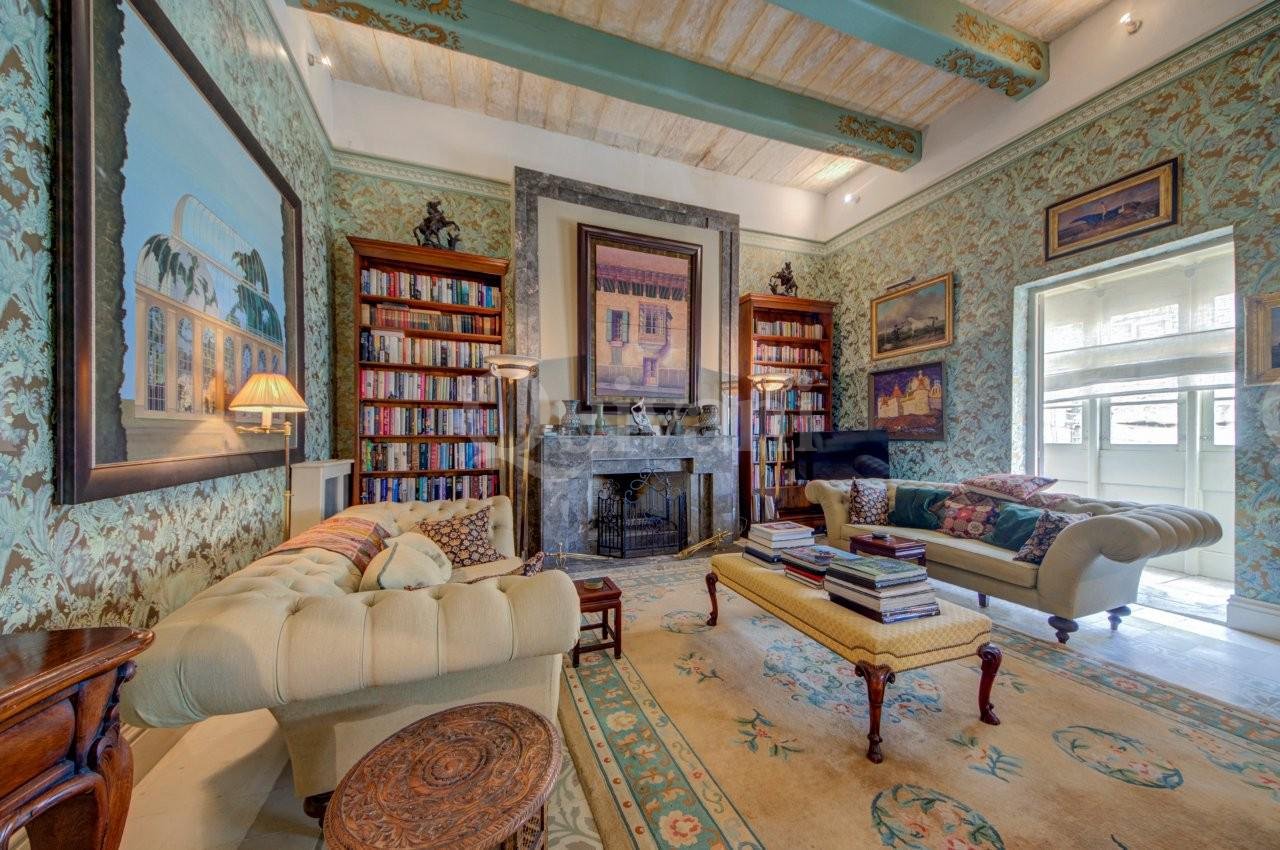 Cospicua Converted House of Character - Very exclusive 5 bed