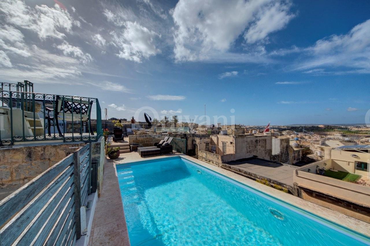 Cospicua Converted House of Character - Very exclusive 5 bed