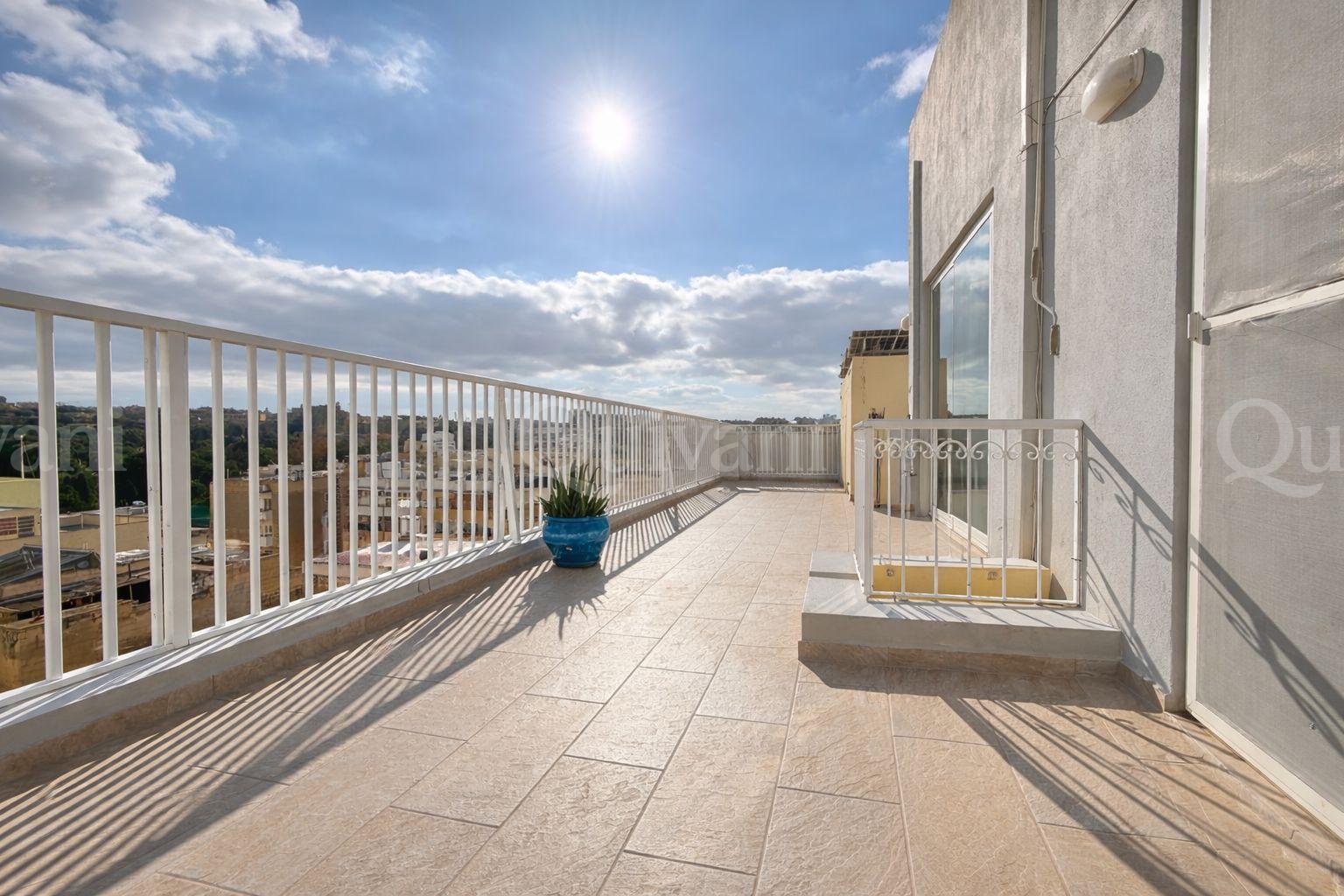 Pieta Furnished Penthouse with Airspace