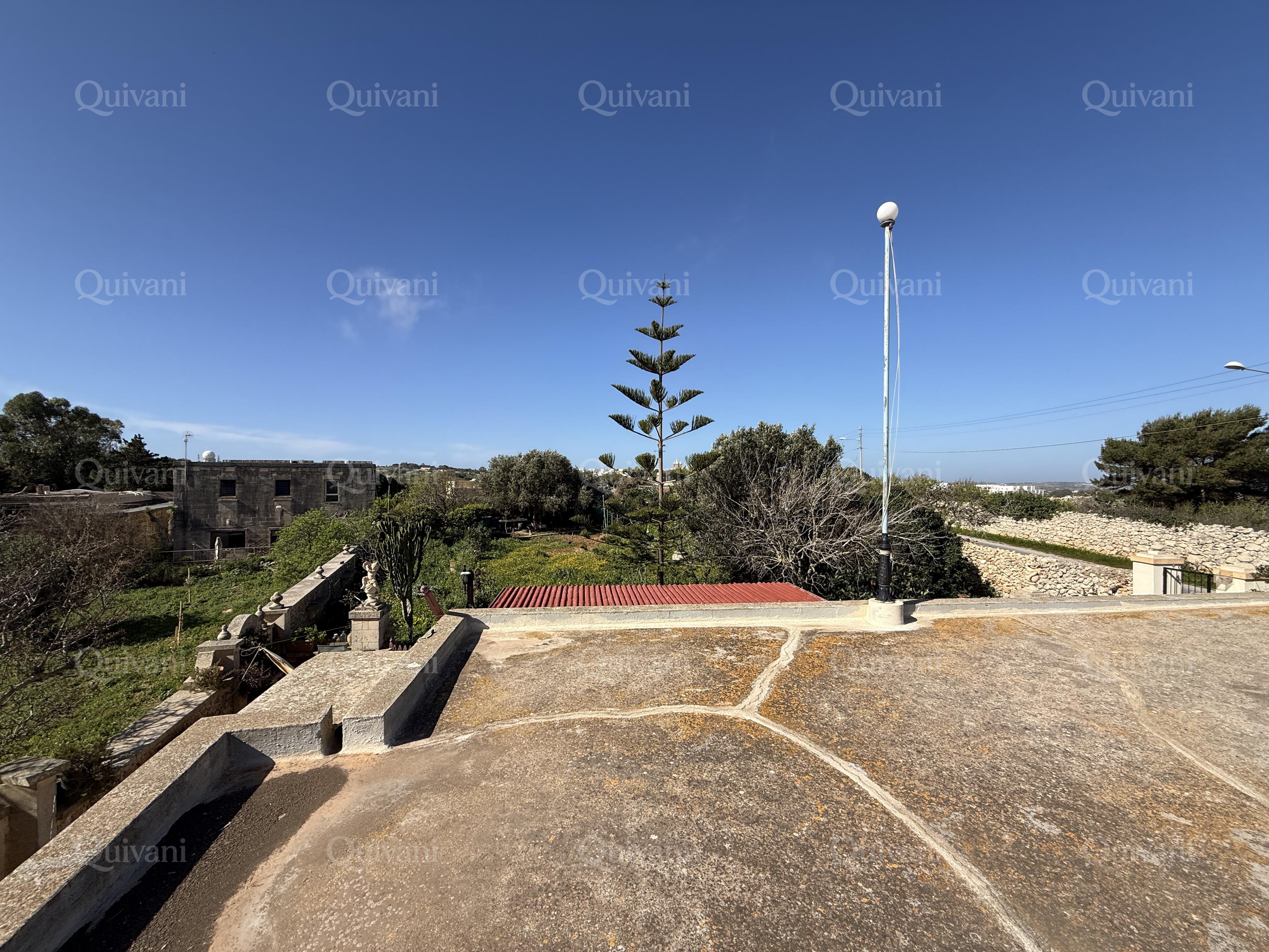 Dingli Fully Detached Bungalow