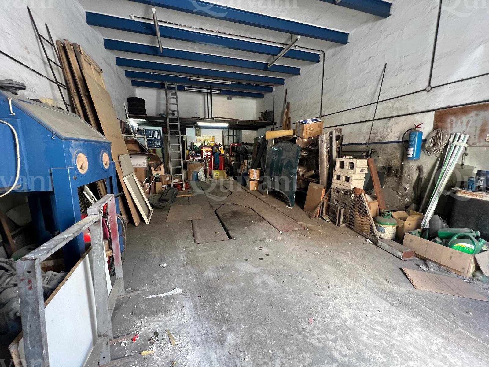 Six Car Garage with Upper Storage and Airspace