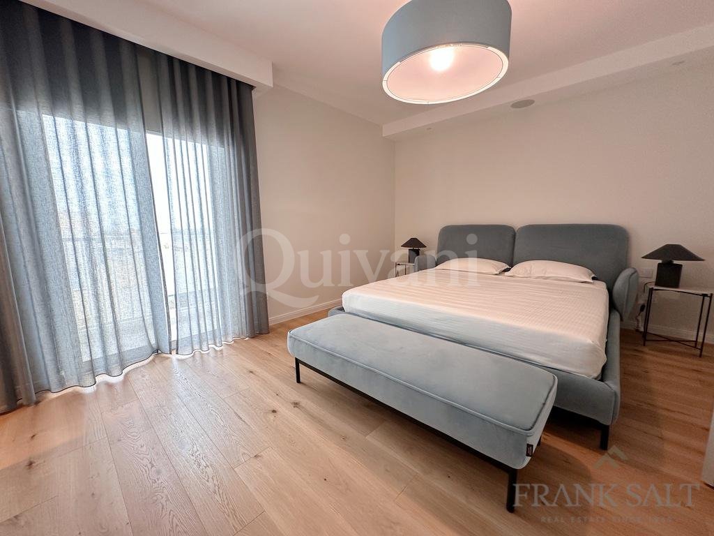 Bahar ic-Caghaq, Furnished Apartment