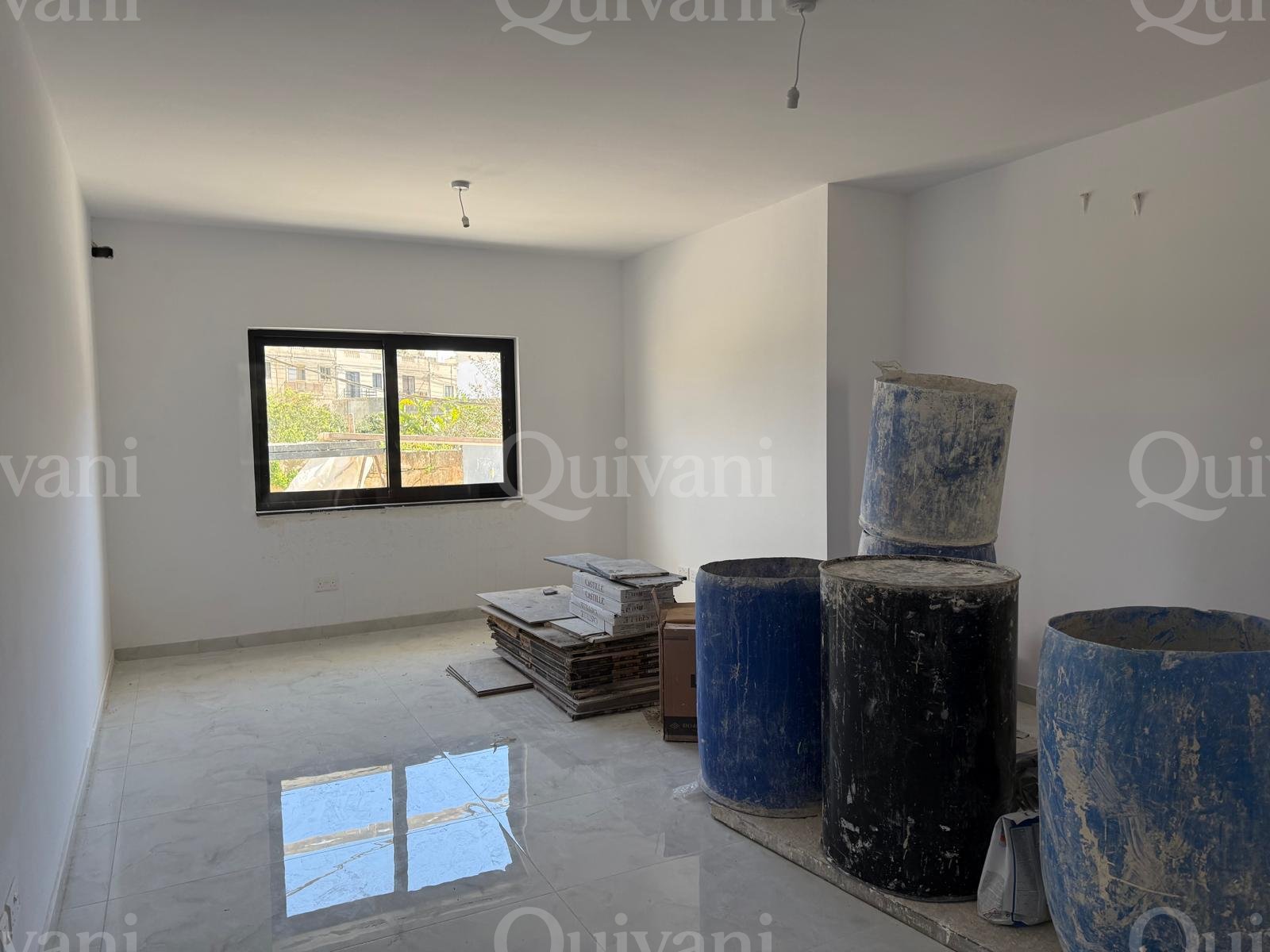 Mosta Ground Floor Apartment with Large Yard